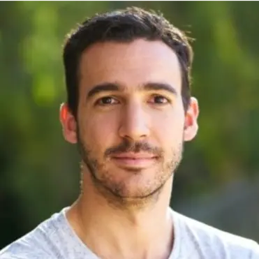 Simón Borrero